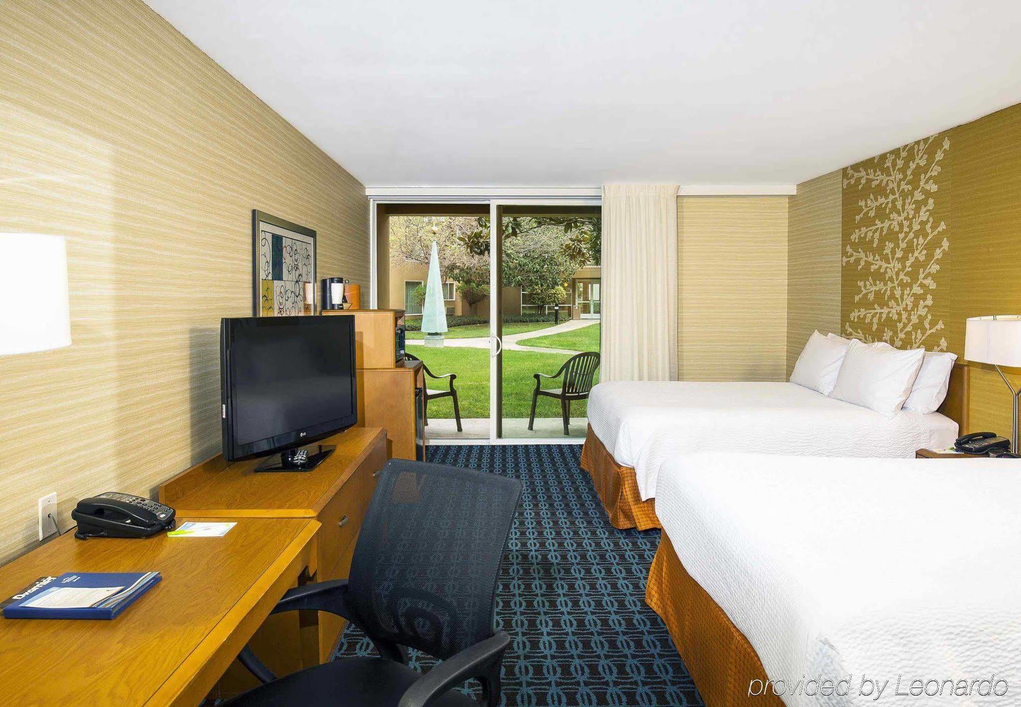 Fairfield Inn And Suites By Marriott San Jose Airport Extérieur photo