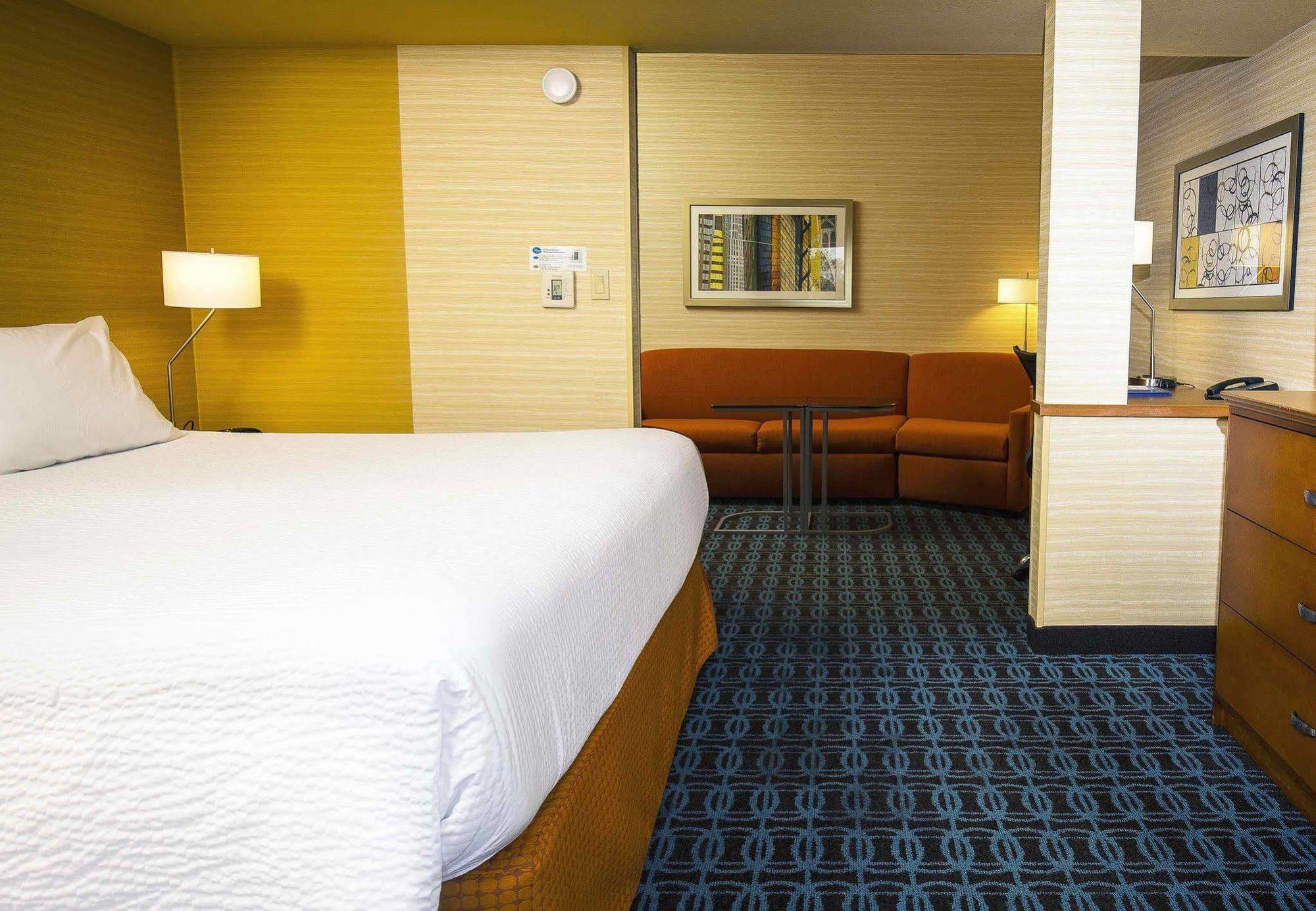 Fairfield Inn And Suites By Marriott San Jose Airport Extérieur photo